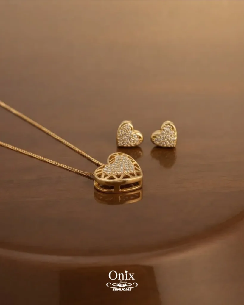 Conjunto Coração Cravejado